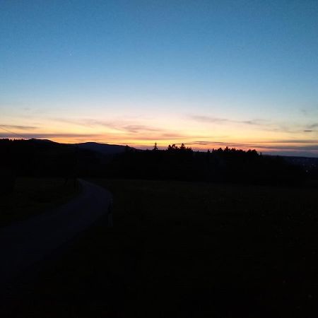 Ferienwohnung Steinwald Auslaeufer Mit Blick Auf Koesseine Waldershof Экстерьер фото